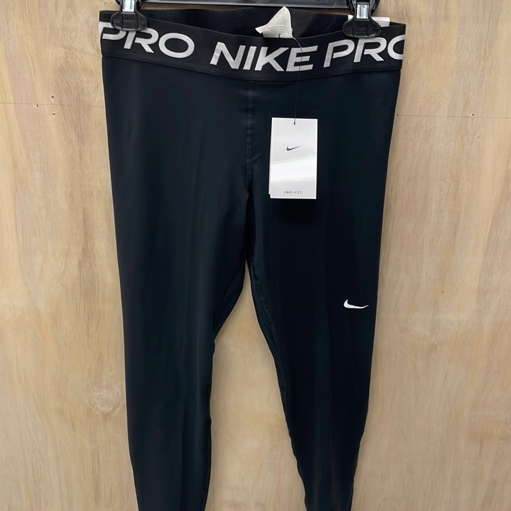 New Nike leggings